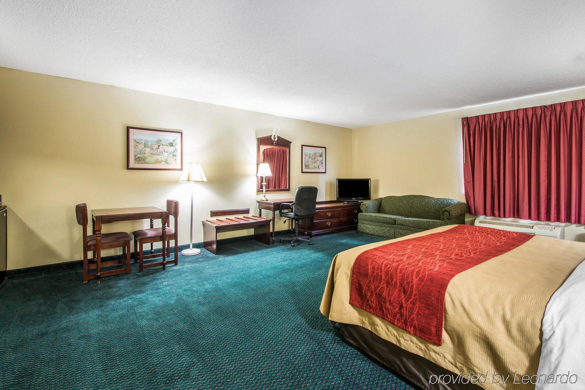Super 8 By Wyndham Montgomery I-65 Bagian luar foto