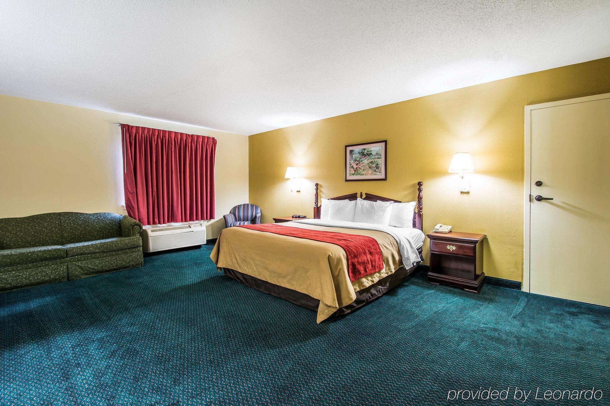 Super 8 By Wyndham Montgomery I-65 Bagian luar foto