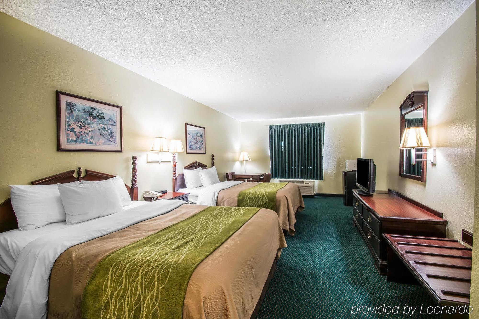 Super 8 By Wyndham Montgomery I-65 Bagian luar foto