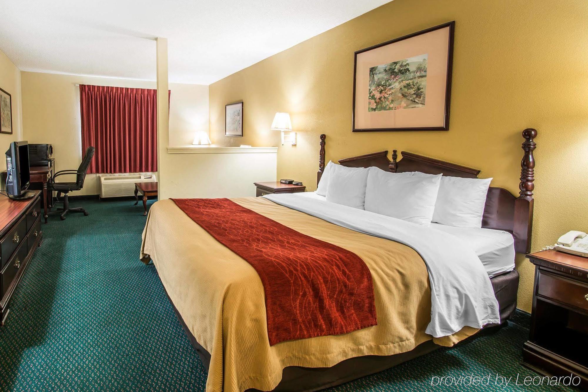 Super 8 By Wyndham Montgomery I-65 Bagian luar foto